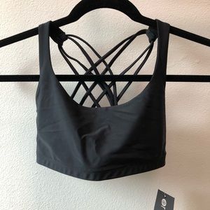 Onzie Flow Criss Cross Sports Bra